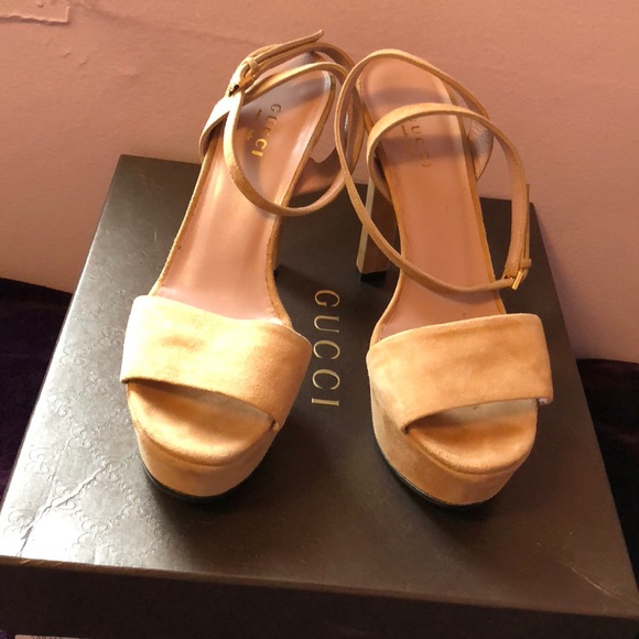 Gucci - Leila suede platform sandals - Picture 2 of 3